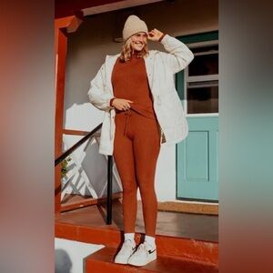 Varley Mocado Sweater Knit Brown Set